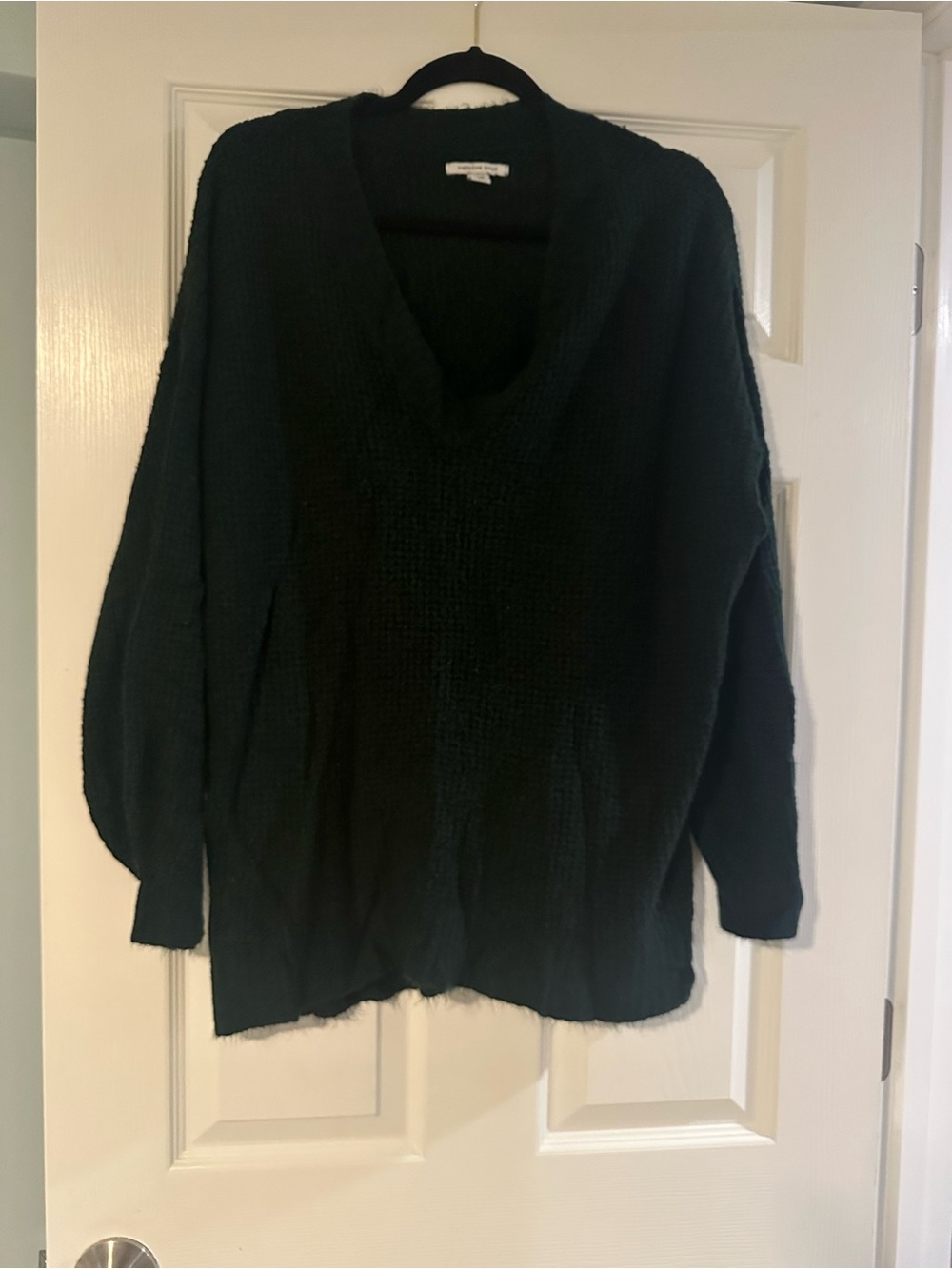 American Eagle Over-Sized V Neck Sweater